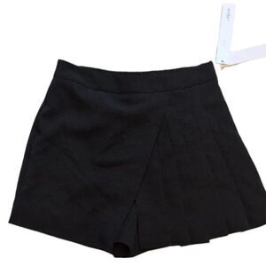 NWT Aqua Asymmetrical Skirt Skort Pleated Black Size S